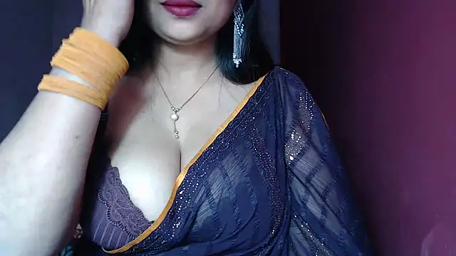 Snapshot of _Kamakshi chatting on 02.03.25 Kamakshi online show from 02.03.25