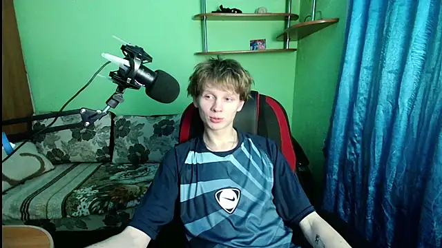 fameboyboo online show from 12.01.25