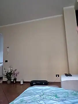 MichelleCara online show from 10.07.25