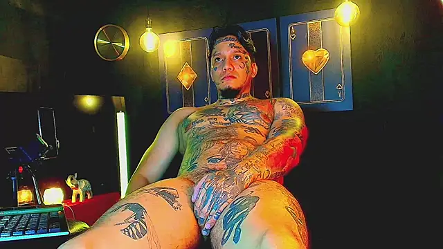 Snapshot of daimond_hope666 chatting on 10.27.25 daimond hope666 online show from 10.27.25