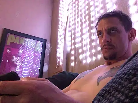 Highfrog1 online show from 09.15.25