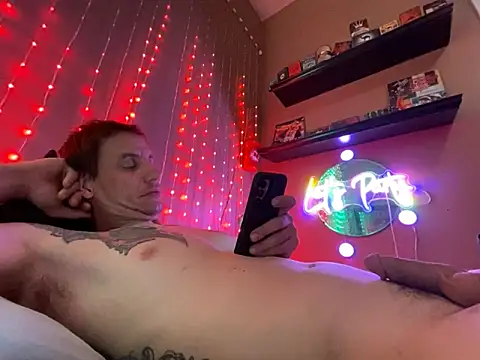 Highfrog1 online show from 10.12.25