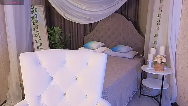 Soo dreamy online show from 10.26.25