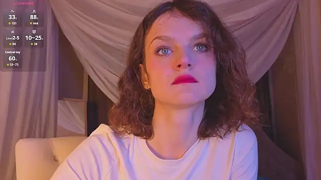 Soo dreamy online show from 12.04.25