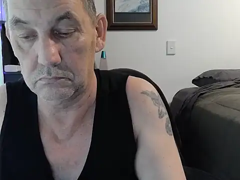 ChunkyMonkey007 online show from 12.25.24