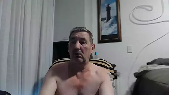 ChunkyMonkey007 online show from 01.26.25