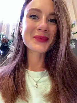 Snapshot of Dina_Tease chatting on 12.20.24 Dina Tease online show from 12.20.24