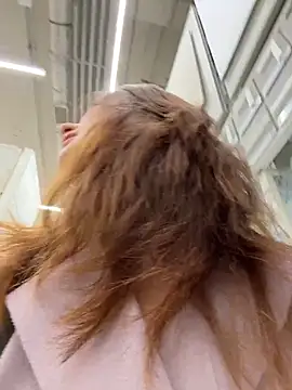 Dina Tease online show from 09.28.25