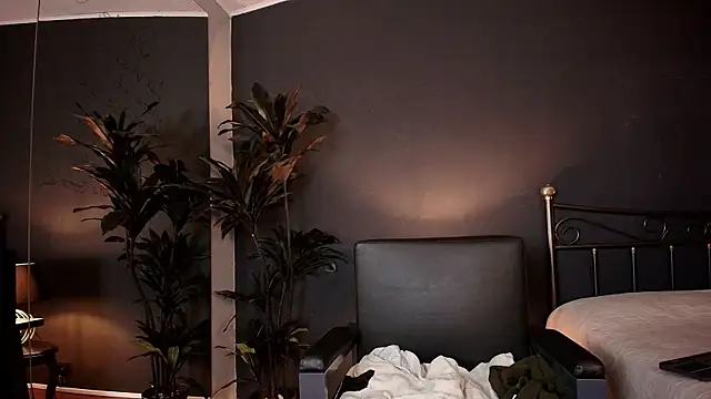 LeanaMature online show from 03.04.25