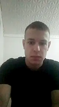 Snapshot of pretty_roman chatting on 02.10.25 pretty roman online show from 02.10.25