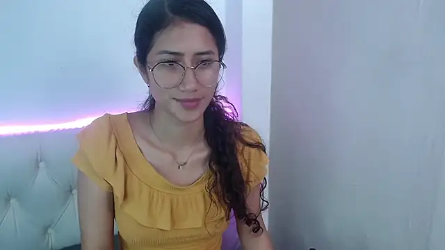 Snapshot of KaitlynLoveCam chatting on 01.31.25 KaitlynLoveCam online show from 01.31.25