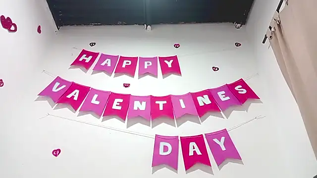 PetiteIvoryQueen19 online show from 03.01.25