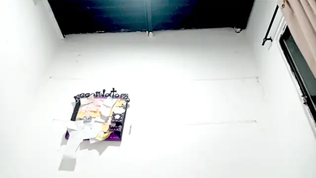 PetiteIvoryQueen19 online show from 09.27.25