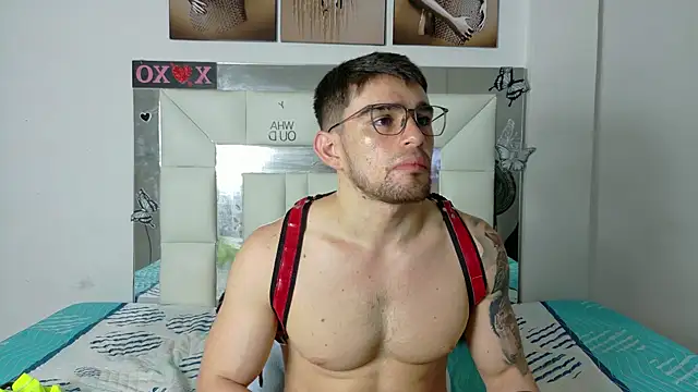 Sexy Alejandro  online show from 12.10.24