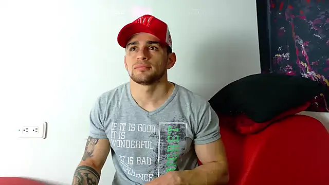 Sexy Alejandro  online show from 10.22.25