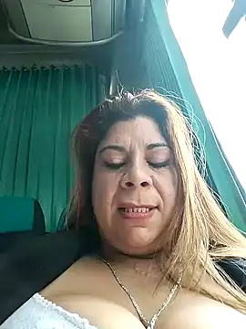 Laura-Hernandez online show from 02.07.25