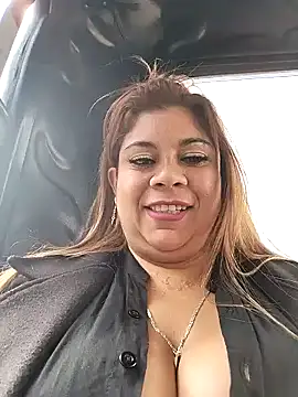 Laura-Hernandez online show from 03.01.25