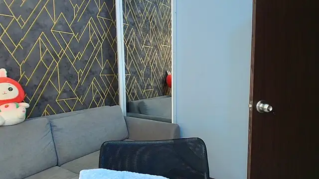 lauren jaureguifg online show from 02.14.25