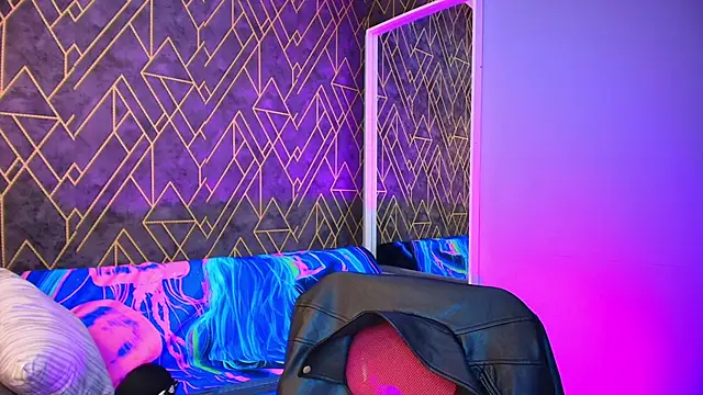lauren jaureguifg online show from 03.05.25