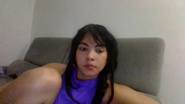 Kiri Cutee online show from 12.13.24