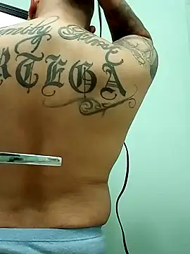 NewKing100 online show from 10.14.25