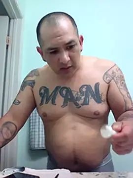 NewKing100 online show from 10.17.25