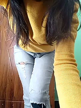 Snapshot of Ananya_34 chatting on 02.13.25 Ananya 34 online show from 02.13.25