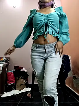 Snapshot of Ananya_34 chatting on 03.05.25 Ananya 34 online show from 03.05.25