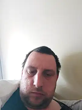 Snapshot of HE-M123 chatting on 03.03.25 HE-M123 online show from 03.03.25