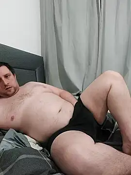 Snapshot of HE-M123 chatting on 02.15.26 HE-M123 online show from 02.15.26