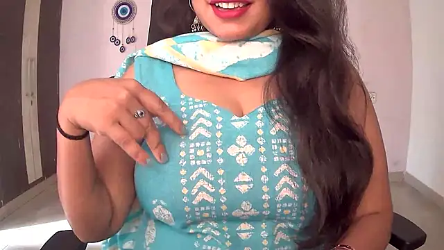 Swetaa  online show from 09.20.25