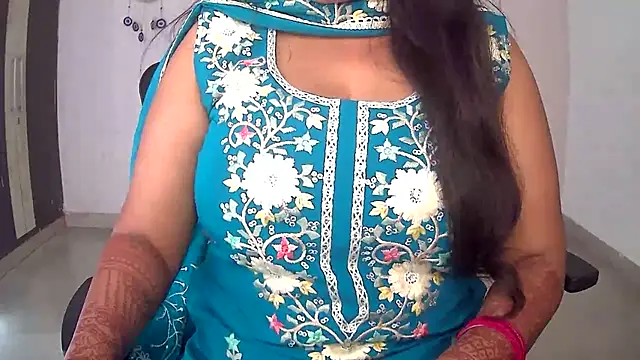 Swetaa  online show from 10.12.25