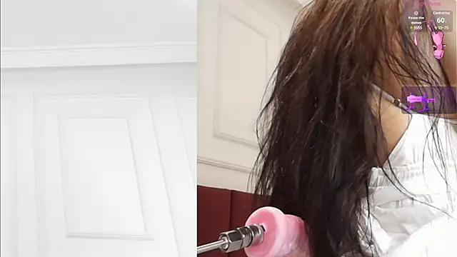 Snapshot of Luna_monroe_ chatting on 02.20.25 Luna monroe  online show from 02.20.25