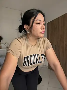 Abril10  online show from 03.14.25