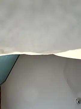 Abril10  online show from 10.17.25