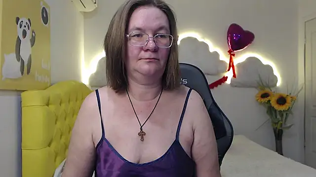 HolyMilfa online show from 03.21.25