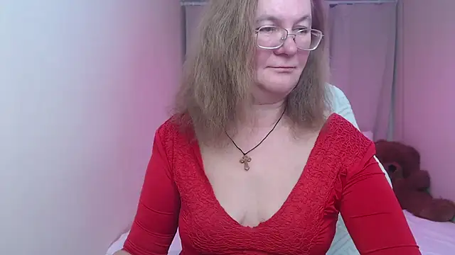 HolyMilfa online show from 04.20.26