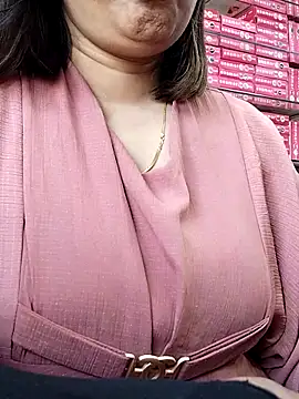 Snapshot of QueenHaryana chatting on 03.20.25 QueenHaryana online show from 03.20.25