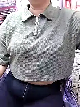 Snapshot of QueenHaryana chatting on 10.23.25 QueenHaryana online show from 10.23.25