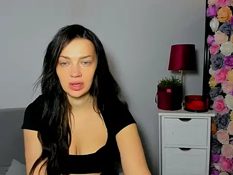 OliviaFantasy online show from 11.20.25