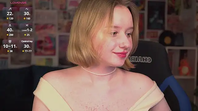 AdeleLoomis online show from 03.10.25