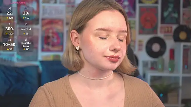 AdeleLoomis online show from 03.14.25
