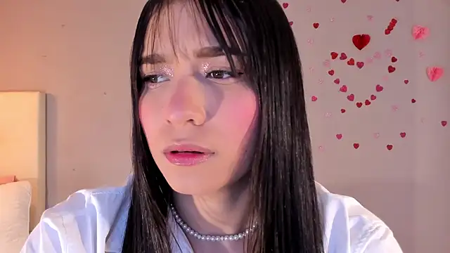 Snapshot of Maia_W10 chatting on 04.06.26 Maia W10 online show from 04.06.26