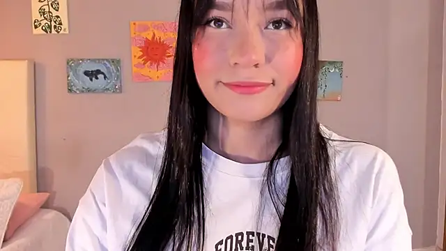 Snapshot of Maia_W10 chatting on 04.10.26 Maia W10 online show from 04.10.26