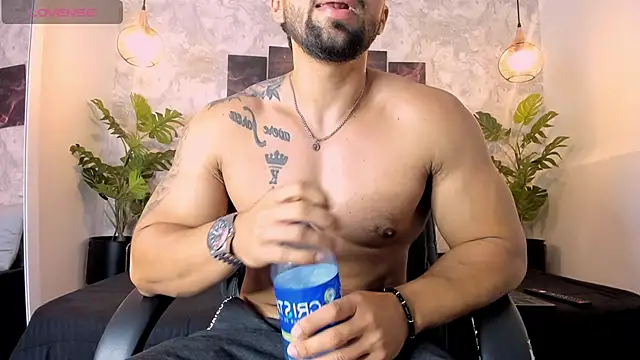 Regan   online show from 10.03.25