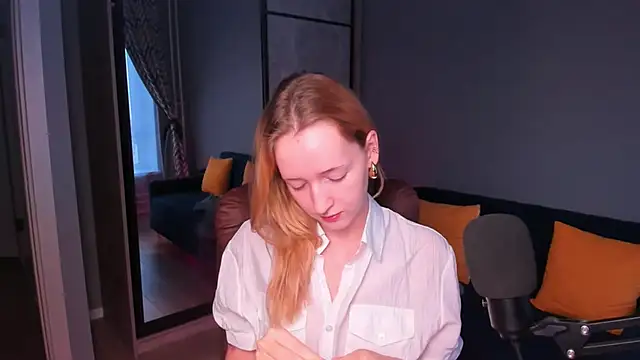 OddlyFamiliar online show from 12.16.24