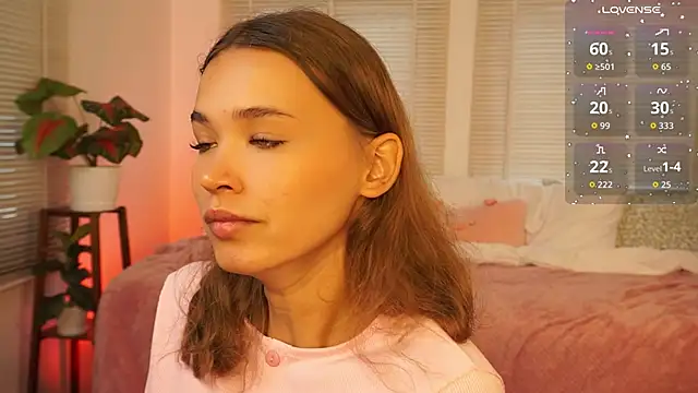 Snapshot of lexicoyy_ chatting on 10.02.25 lexicoyy online show from 10.02.25