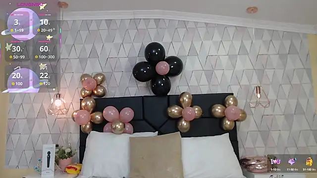 Snapshot of JustinePerry chatting on 10.09.25 JustinePerry online show from 10.09.25