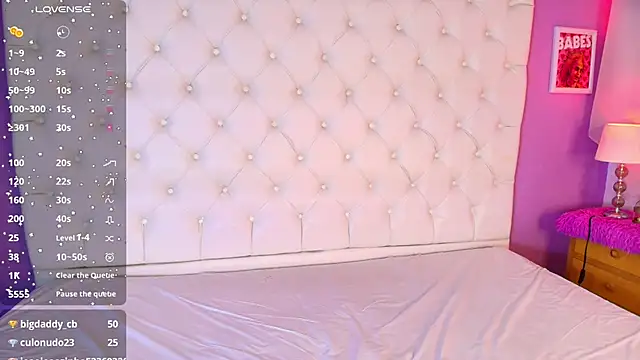 Trixiroy online show from 02.16.25