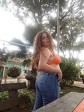 Mia fooxx  online show from 01.01.25